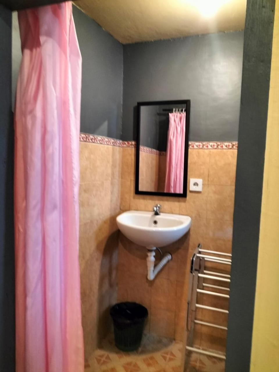 ホテル Leket House ウブド 部屋 写真